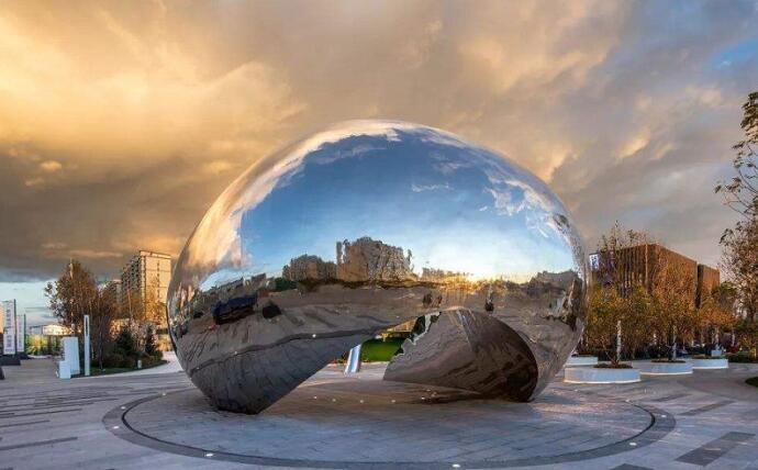 不銹鋼鏡面.jpg 不銹鋼鏡面.jpg