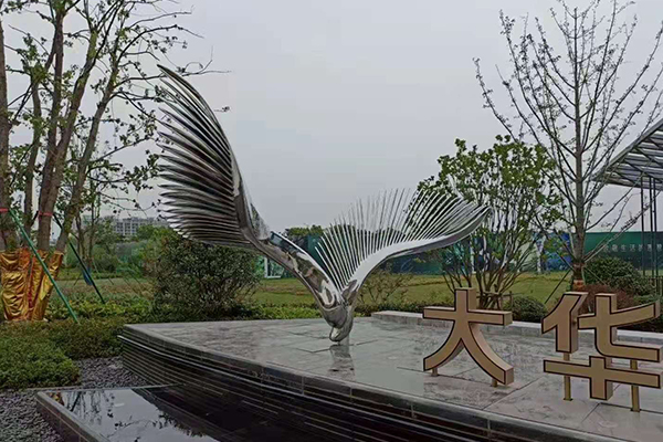 ����զ������һ�ĳ�����͵���������Ԣ����