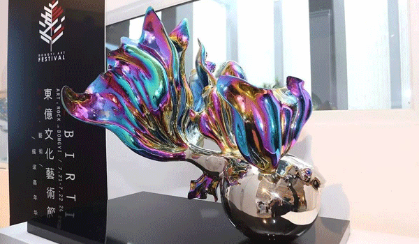 ���^����������С�^(q��)���^�еđ��ã�